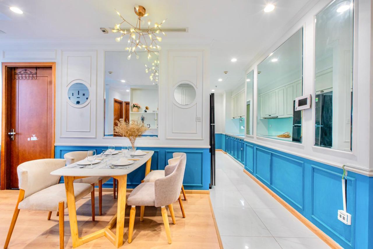 Moxy Hcmc Aparts - Vinhomes Central Park, Ice Rink โฮจิมินห์ซิตี้ ภายนอก รูปภาพ