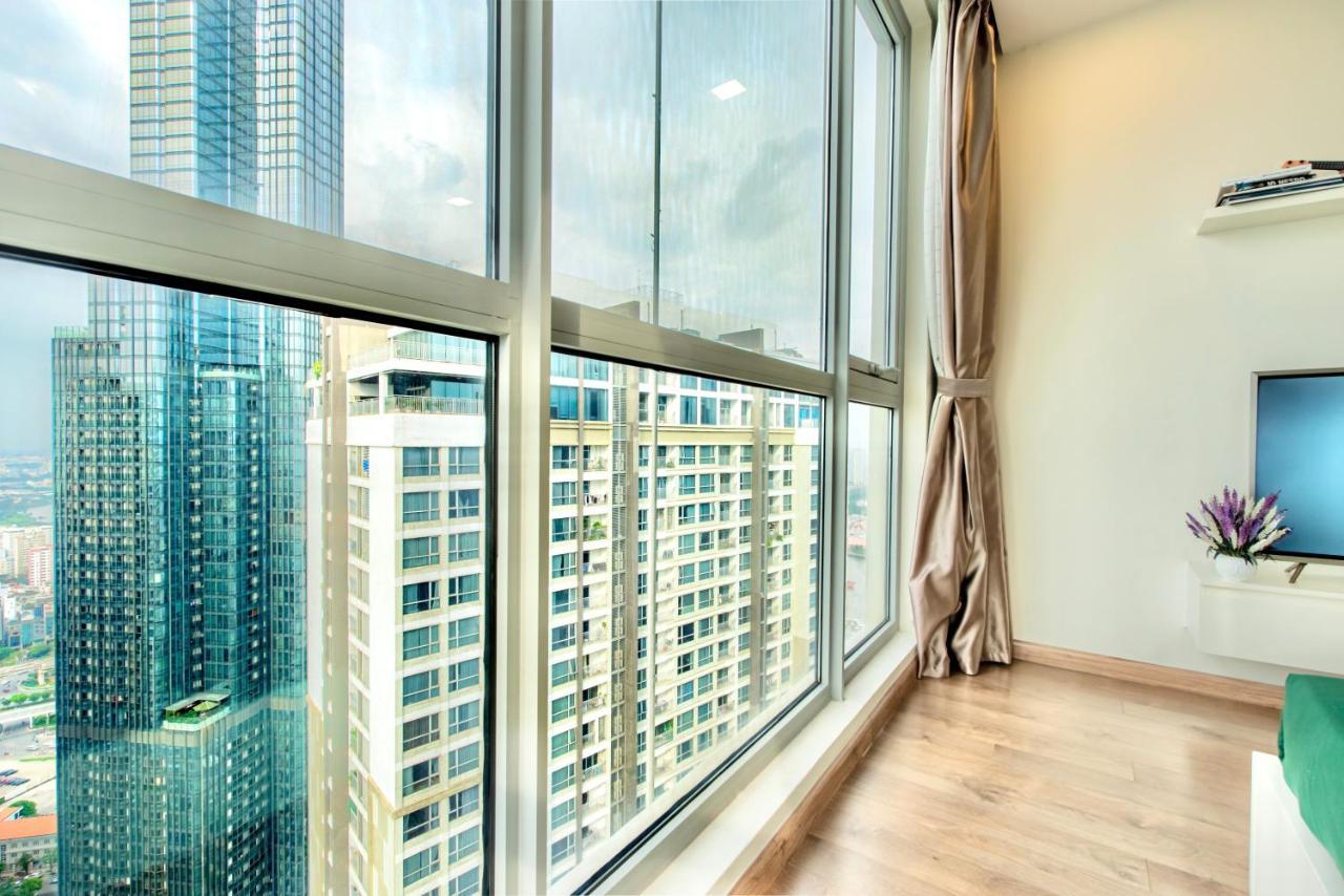 Moxy Hcmc Aparts - Vinhomes Central Park, Ice Rink โฮจิมินห์ซิตี้ ภายนอก รูปภาพ