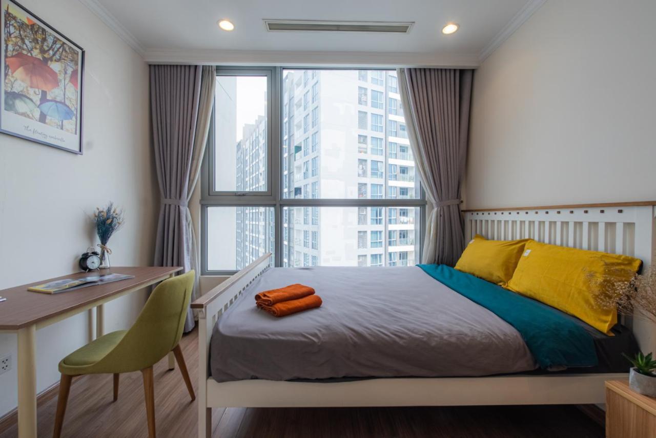 Moxy Hcmc Aparts - Vinhomes Central Park, Ice Rink โฮจิมินห์ซิตี้ ภายนอก รูปภาพ