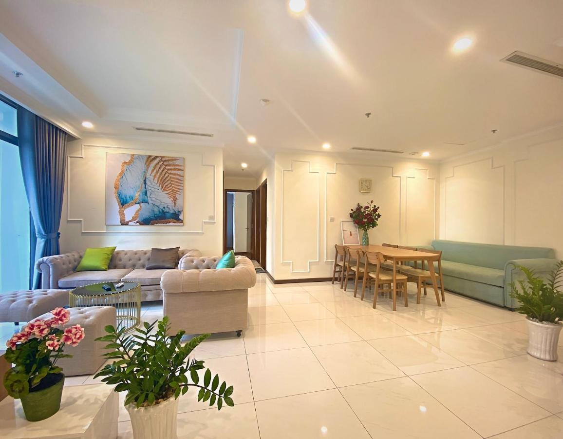 Moxy Hcmc Aparts - Vinhomes Central Park, Ice Rink โฮจิมินห์ซิตี้ ภายนอก รูปภาพ